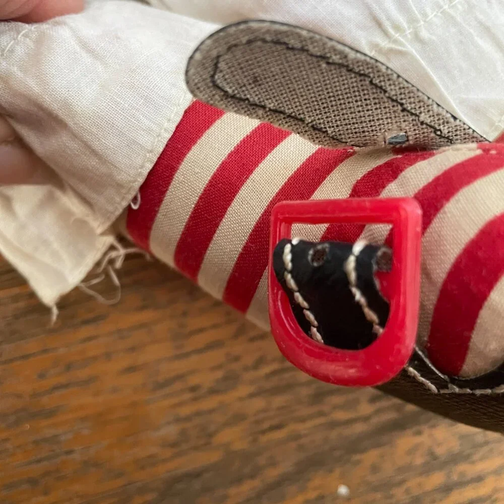 Knickerbocker this vintage